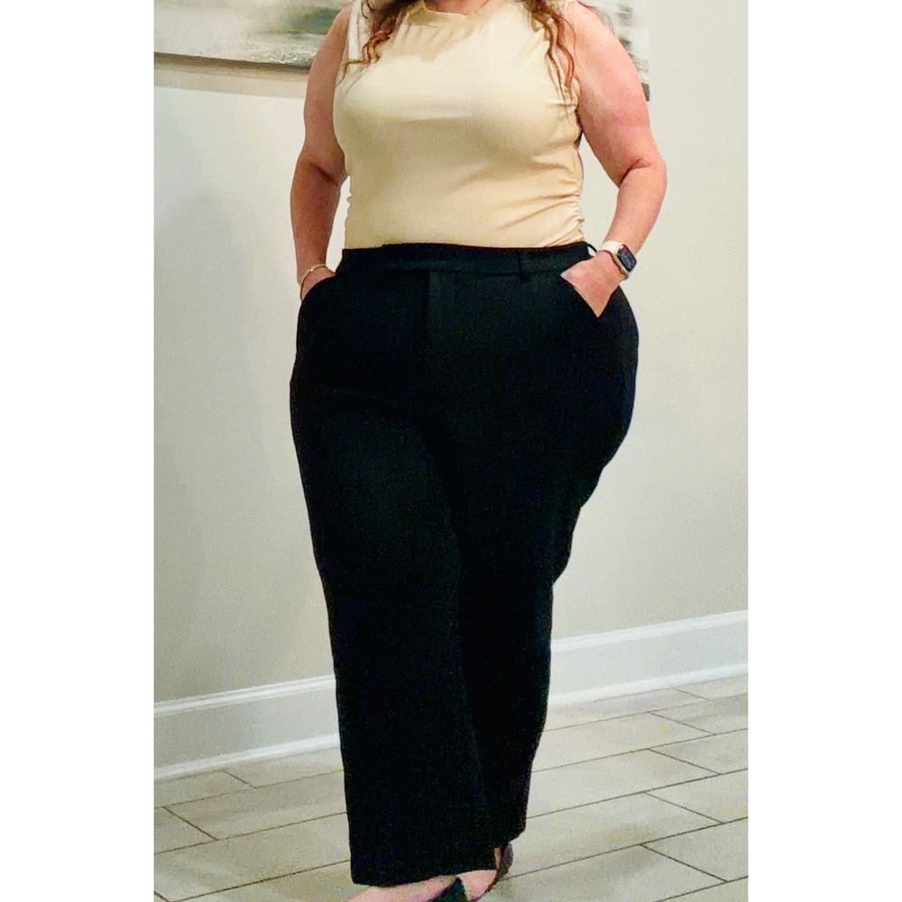 Torrid Studio Womens Black Straight Leg Stretch Dress Pants Trousers 20S Short